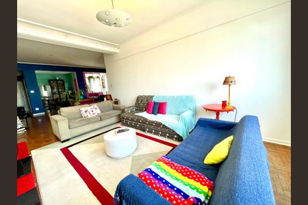 Apartamento para alugar com 138m², 3 quartos e sem vaga Apartamento para alugar com 138m², 3 quartos e sem vagaSala