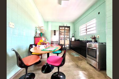 Apartamento para alugar com 138m², 3 quartos e sem vaga Apartamento para alugar com 138m², 3 quartos e sem vagaCozinha