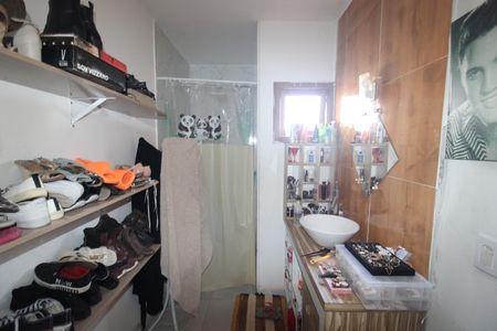 Casa à venda com 200m², 3 quartos e 3 vagasBanheiro 3