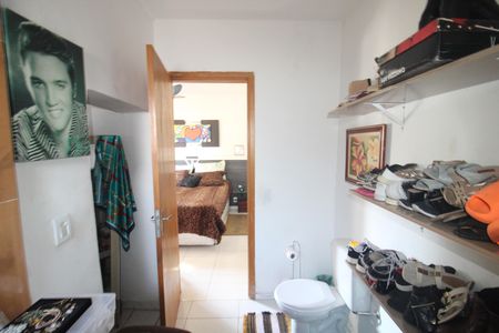 Casa à venda com 200m², 3 quartos e 3 vagasBanheiro 3