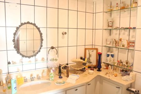 Apartamento à venda com 127m², 2 quartos e 1 vagaBanheiro Social