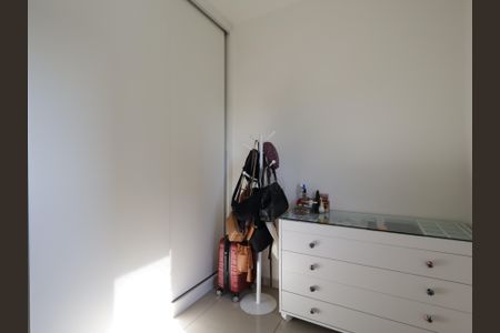 Apartamento à venda com 70m², 2 quartos e 2 vagasQuarto 1