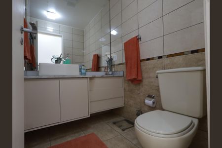 Apartamento à venda com 70m², 2 quartos e 2 vagasBanheiro