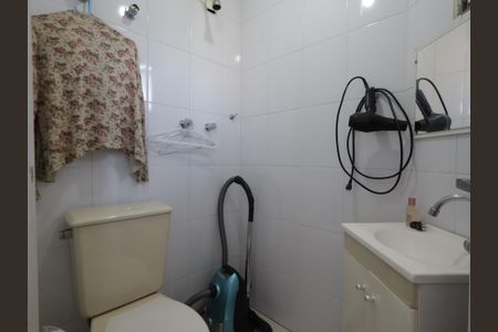 Apartamento à venda com 70m², 2 quartos e 2 vagasBanheiro de serviço