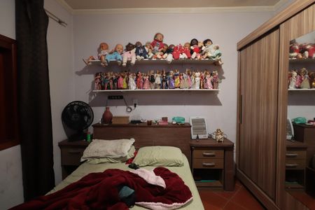 Casa à venda com 240m², 2 quartos e sem vagaQuarto 2