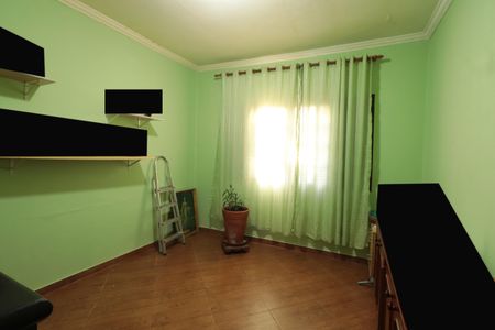 Casa à venda com 240m², 2 quartos e sem vagaQuarto 1