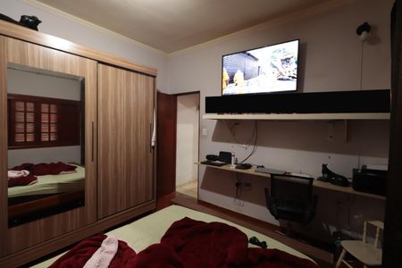 Casa à venda com 240m², 2 quartos e sem vagaQuarto 2