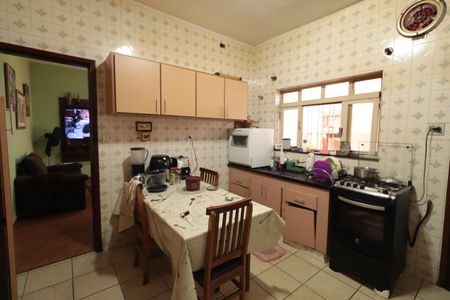 Casa à venda com 240m², 2 quartos e sem vagaCozinha