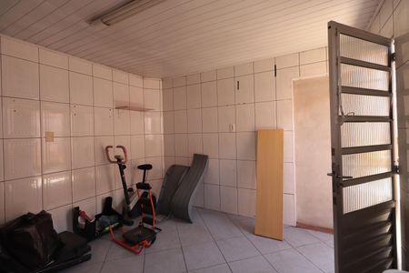 Casa à venda com 240m², 2 quartos e sem vagaEdícula