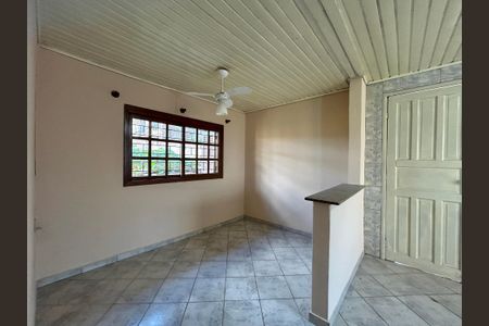 Casa à venda com 60m², 2 quartos e 1 vagaSala/Cozinha