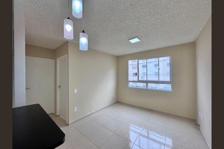 Sala de apartamento à venda com 2 quartos, 43m² em Vargem Pequena, Rio de Janeiro