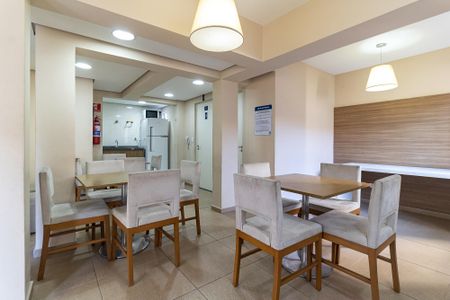 Apartamento à venda com 47m², 2 quartos e 1 vaga Apartamento à venda com 47m², 2 quartos e 1 vagaÁrea comum - Salão de festas 1