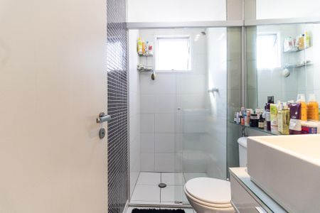 Apartamento à venda com 47m², 2 quartos e 1 vaga Apartamento à venda com 47m², 2 quartos e 1 vagaBanheiro