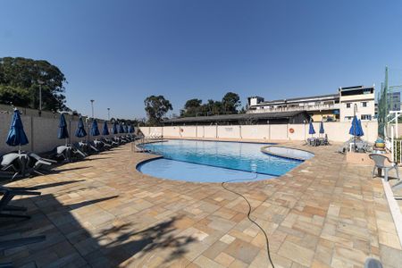 Apartamento à venda com 47m², 2 quartos e 1 vaga Apartamento à venda com 47m², 2 quartos e 1 vagaPiscina - Clube