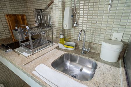 Apartamento à venda com 123m², 2 quartos e 3 vagas Apartamento à venda com 123m², 2 quartos e 3 vagasCozinha