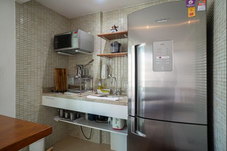 Apartamento à venda com 123m², 2 quartos e 3 vagas Apartamento à venda com 123m², 2 quartos e 3 vagasCozinha