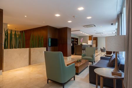 Apartamento à venda com 123m², 2 quartos e 3 vagas Apartamento à venda com 123m², 2 quartos e 3 vagasÁrea comum - Hall Social