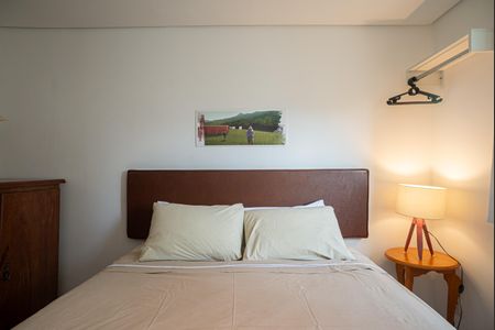 Apartamento à venda com 123m², 2 quartos e 3 vagas Apartamento à venda com 123m², 2 quartos e 3 vagasSuíte