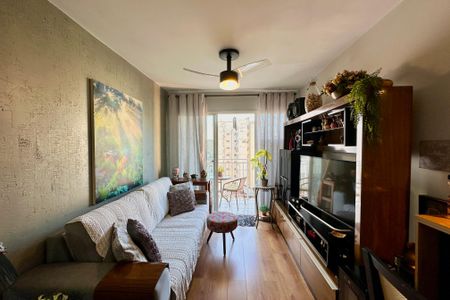 Apartamento à venda com 60m², 2 quartos e 1 vaga Apartamento à venda com 60m², 2 quartos e 1 vagaSala