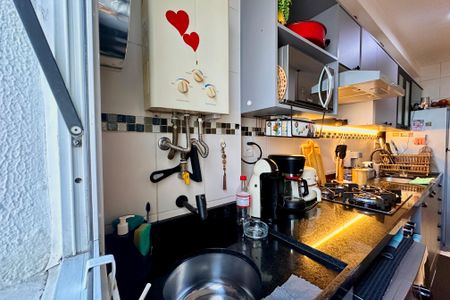 Apartamento à venda com 60m², 2 quartos e 1 vaga Apartamento à venda com 60m², 2 quartos e 1 vagaCozinha e Área de Serviço