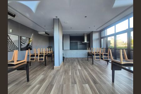 Apartamento à venda com 77m², 2 quartos e 1 vaga Apartamento à venda com 77m², 2 quartos e 1 vagaÁrea comum