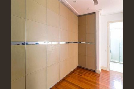 Apartamento à venda com 366m², 4 quartos e 5 vagasFoto 01