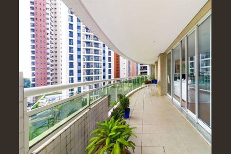 Apartamento à venda com 366m², 4 quartos e 5 vagasFoto 01