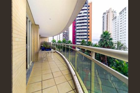 Apartamento à venda com 366m², 4 quartos e 5 vagasFoto 01