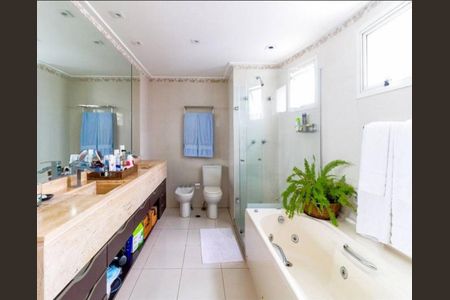 Apartamento à venda com 366m², 4 quartos e 5 vagasFoto 01