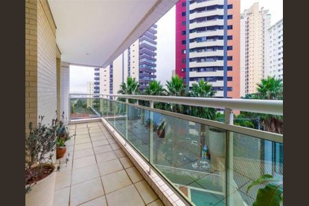 Apartamento à venda com 366m², 4 quartos e 5 vagasFoto 01