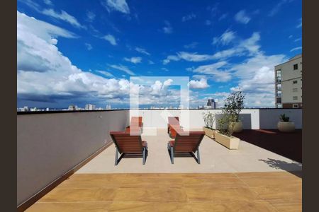 Apartamento para alugar com 39m², 2 quartos e sem vagaÁrea comum