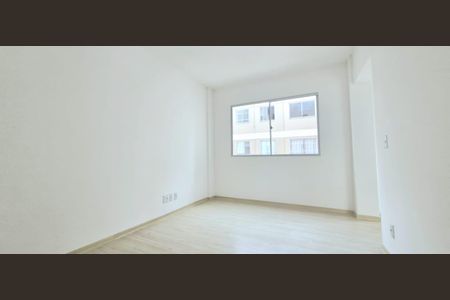 Apartamento à venda com 47m², 2 quartos e 1 vagaSala/Cozinha