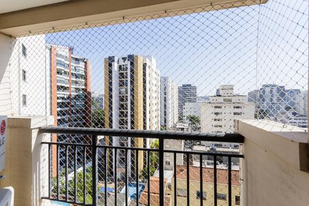 Apartamento para alugar com 56m², 2 quartos e 1 vaga Apartamento para alugar com 56m², 2 quartos e 1 vagaVaranda