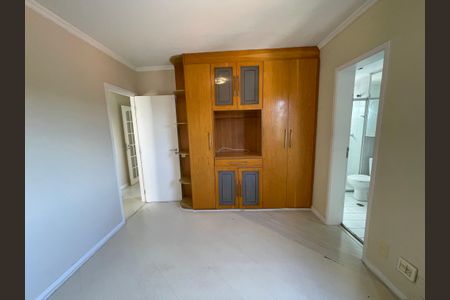 Apartamento à venda com 75m², 3 quartos e 2 vagas Apartamento à venda com 75m², 3 quartos e 2 vagasSuíte