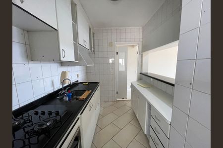 Apartamento à venda com 75m², 3 quartos e 2 vagas Apartamento à venda com 75m², 3 quartos e 2 vagasCozinha