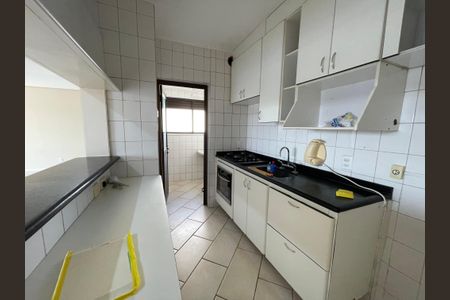 Apartamento à venda com 75m², 3 quartos e 2 vagas Apartamento à venda com 75m², 3 quartos e 2 vagasCozinha