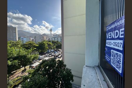 Apartamento à venda com 32m², 1 quarto e sem vaga Apartamento à venda com 32m², 1 quarto e sem vagaPlaca
