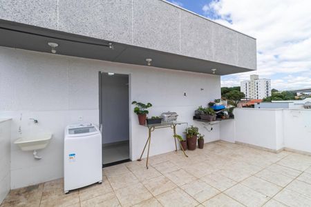Apartamento à venda com 180m², 2 quartos e 1 vaga Apartamento à venda com 180m², 2 quartos e 1 vagaÁrea de Serviço