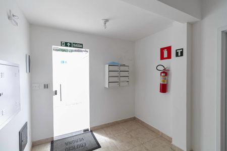 Apartamento à venda com 180m², 2 quartos e 1 vaga Apartamento à venda com 180m², 2 quartos e 1 vagaEntrada