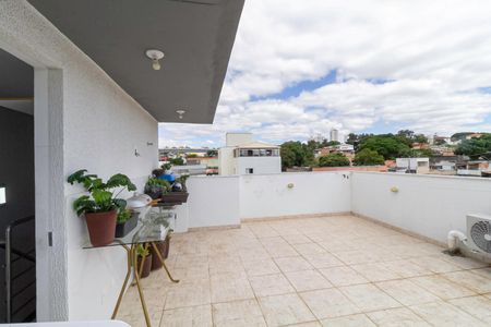Apartamento à venda com 180m², 2 quartos e 1 vaga Apartamento à venda com 180m², 2 quartos e 1 vagaÁrea de Serviço