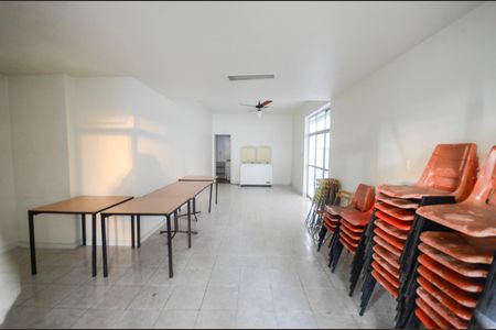 Apartamento à venda com 103m², 3 quartos e 2 vagas Apartamento à venda com 103m², 3 quartos e 2 vagasÁrea comum - Salão de festas