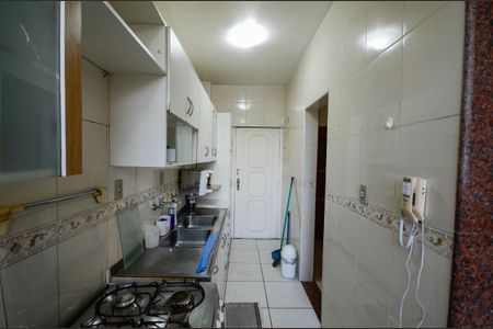 Apartamento à venda com 103m², 3 quartos e 2 vagas Apartamento à venda com 103m², 3 quartos e 2 vagasCozinha