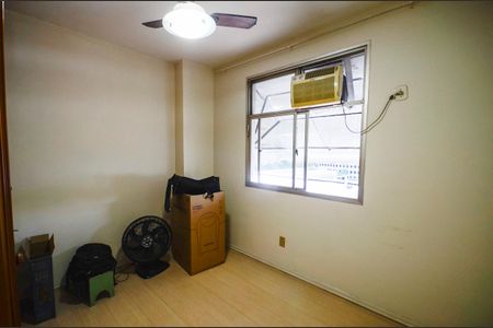 Apartamento à venda com 103m², 3 quartos e 2 vagas Apartamento à venda com 103m², 3 quartos e 2 vagasQuarto 2