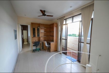 Apartamento à venda com 103m², 3 quartos e 2 vagas Apartamento à venda com 103m², 3 quartos e 2 vagasTerraço