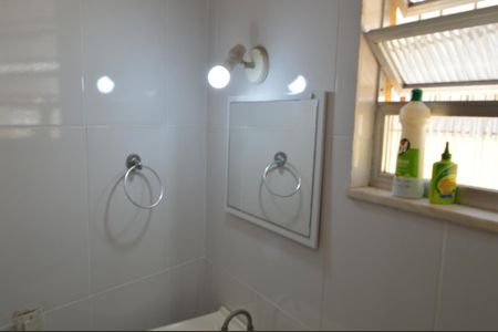 Casa de condomínio para alugar com 243m², 2 quartos e 2 vagas Casa de condomínio para alugar com 243m², 2 quartos e 2 vagasBanheiro da Suíte