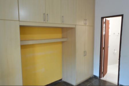 Casa de condomínio para alugar com 243m², 2 quartos e 2 vagas Casa de condomínio para alugar com 243m², 2 quartos e 2 vagasSuíte