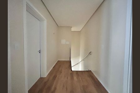 Casa à venda com 162m², 3 quartos e 4 vagasCorredor