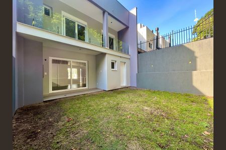 Casa à venda com 162m², 3 quartos e 4 vagasÁrea comum