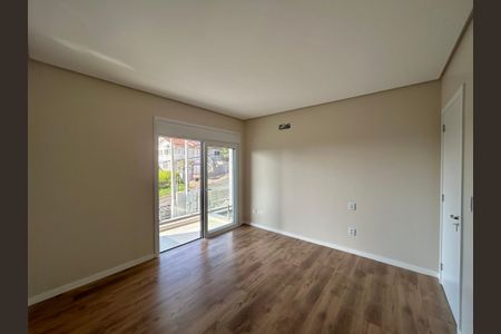 Casa à venda com 162m², 3 quartos e 4 vagasSuíte 1