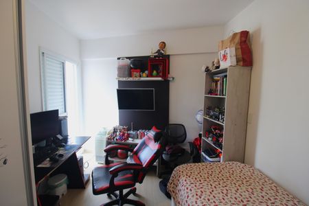 Apartamento à venda com 126m², 3 quartos e 2 vagasQuarto 2